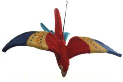 Mooie Geelvleugelara rood/geel/blauw vliegend decoratie  75 cm kopen